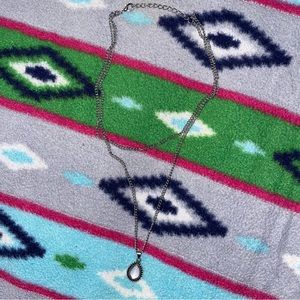 Translucent stone teardrop layered silver pendant necklace